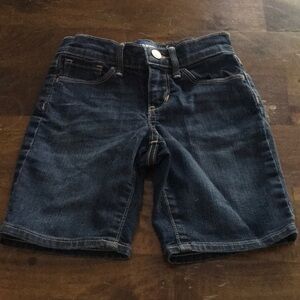 Old Navy 8Slim denim shorts